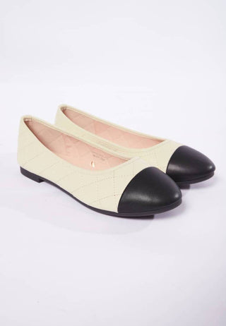 Two Tone Flat Shoes