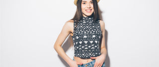 Anti Gerah-Gerah Club, Coba 7 Crop Top Lucu Ini Biar Style Gak Monoton