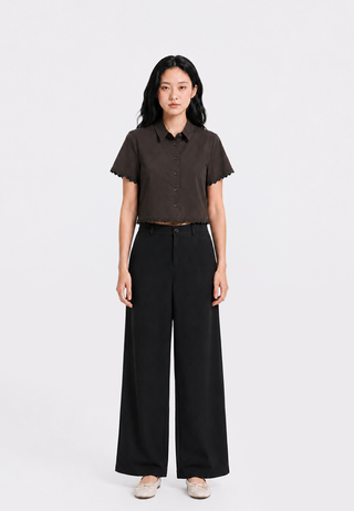 Scallop Trim Short Sleeve Shirt