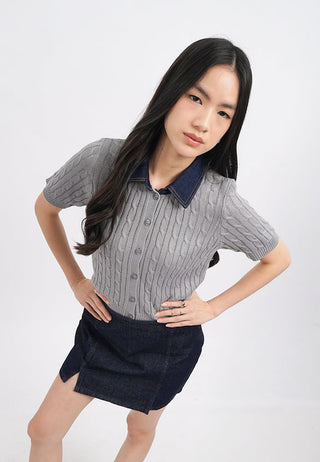 Short Sleeve Knit Top with Denim Collar