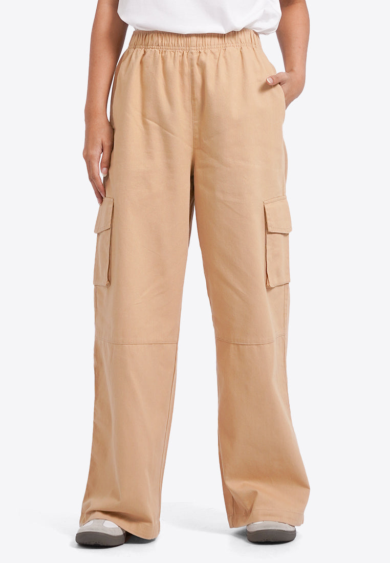 Wide Leg Cargo Pants