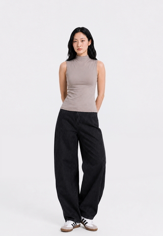 Turtle Neck Sleeveless Fitted Top