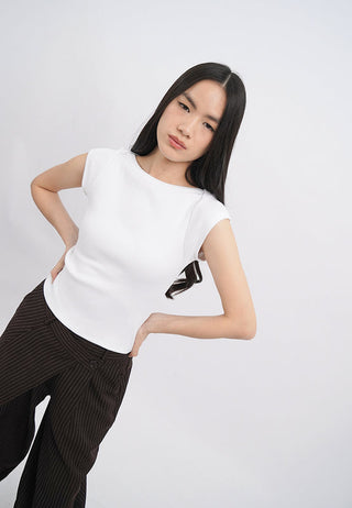 Sleeveless Boat Neck Top