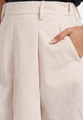 Corduroy Pleated Short Pants