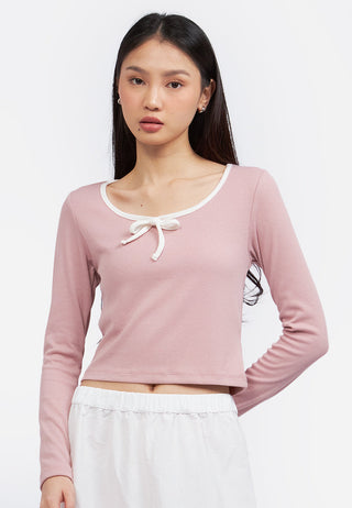 Contast Neck Long Sleeve Top