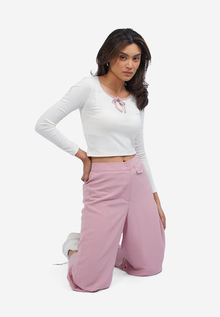 Contast Neck Long Sleeve Top