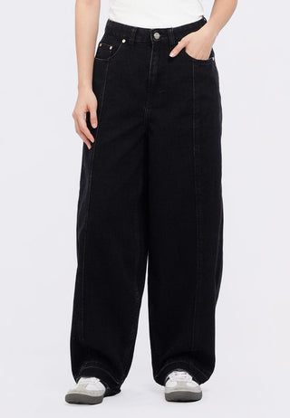 Seam Cut Barrel Denim Pants
