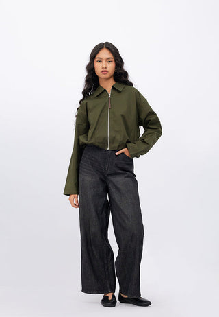 Voluminous Bottom Zip Up Jacket