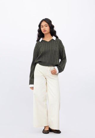 Contrast Collar Cable Knit Sweater