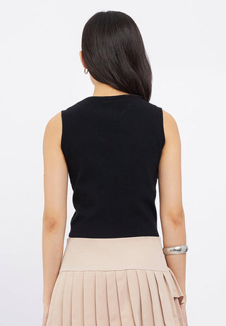 Fitted Sleeveless Knit Top