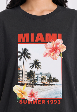 Oversized Short Sleeve Graphic T-Shirt