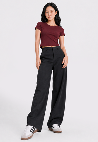 Short Sleeve Fitted T-Shirt