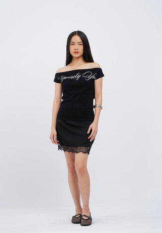 Off Shoulder Graphic T-Shirt