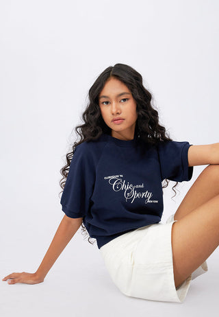 Raglan Sleeves Graphic Sweatshirt