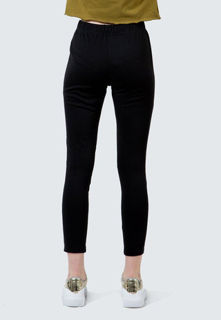 Black legging with piping Details