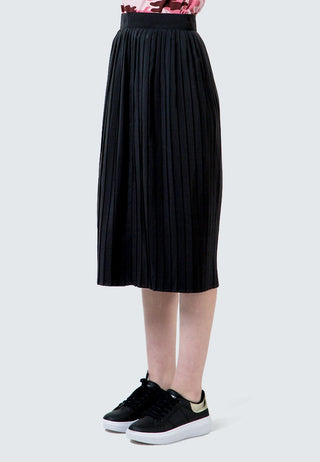 Black Maxi Pleated Skirt