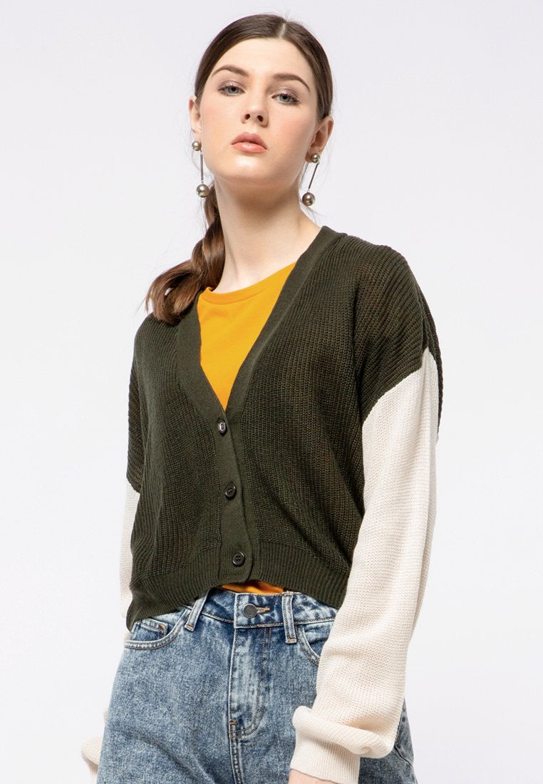 Color Box Cardigan Flat Knit Cardigan – COLORBOX - Indonesia